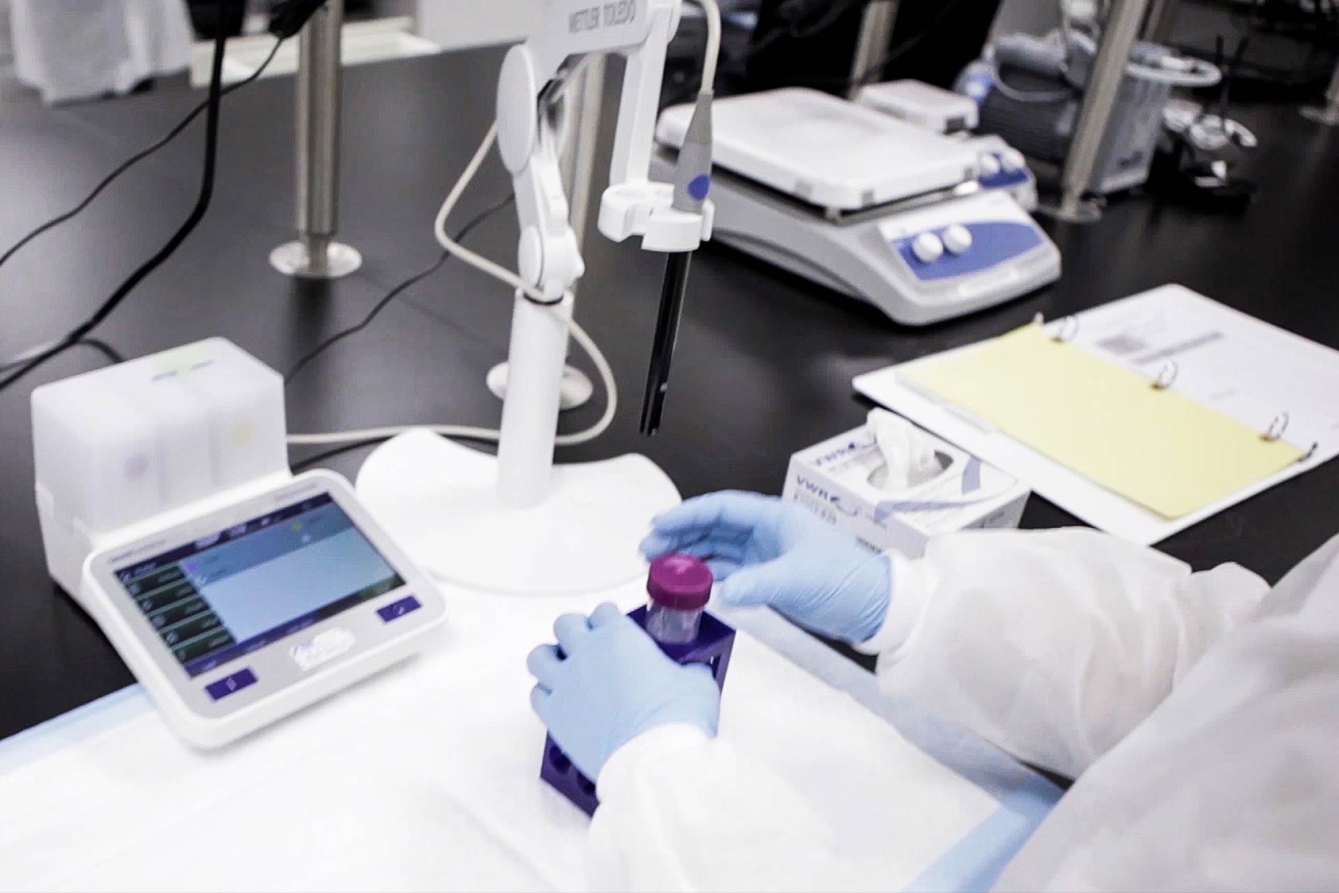 Invivoscribe-Clinical-Lab-Services-Image-001